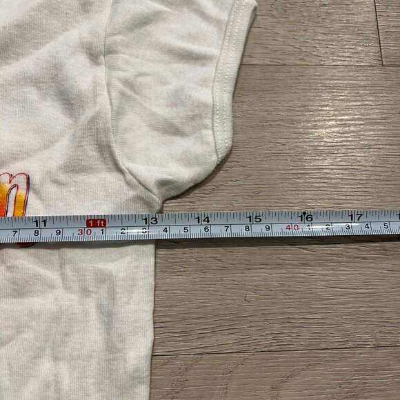 Vintage 1980 Ann Harbor Adrian's Screenprint Turn on the Sun Graphic Shirt - Picture 4 of 6